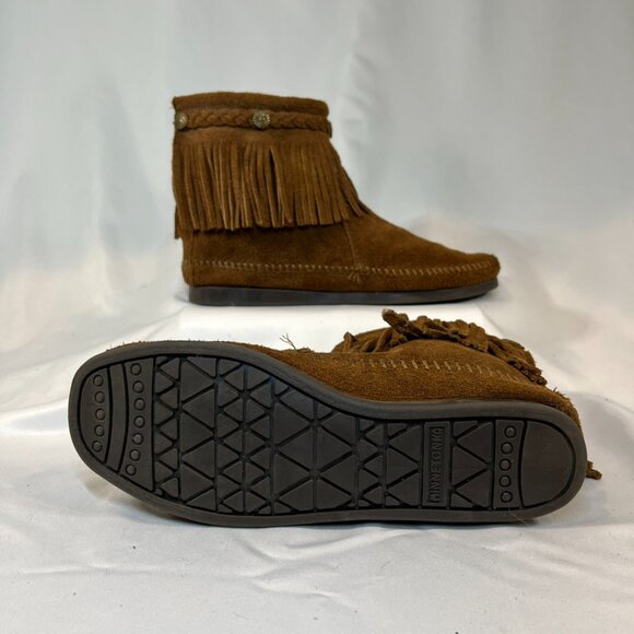 Minnetonka Brown Fringe Ankle Boots | Women’s 6.5 - Picture 3 of 3